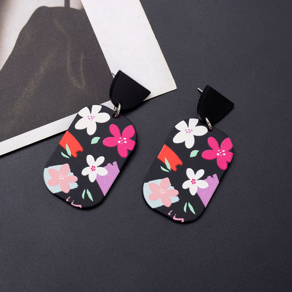 Black Acrylic 3D Flower Earrings - 2026 Vintage Elegant