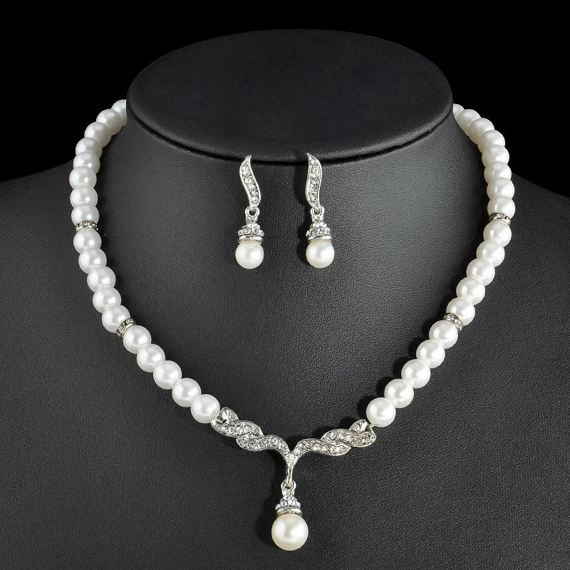 TREAZY Pearl Bridal Jewelry Set - Necklace & Earrings