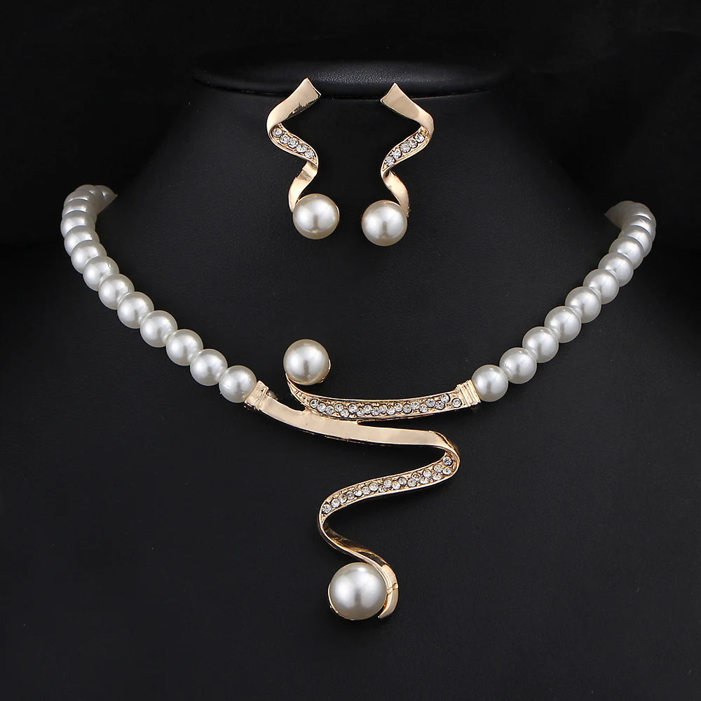 TREAZY Pearl Bridal Jewelry Set - Necklace & Earrings