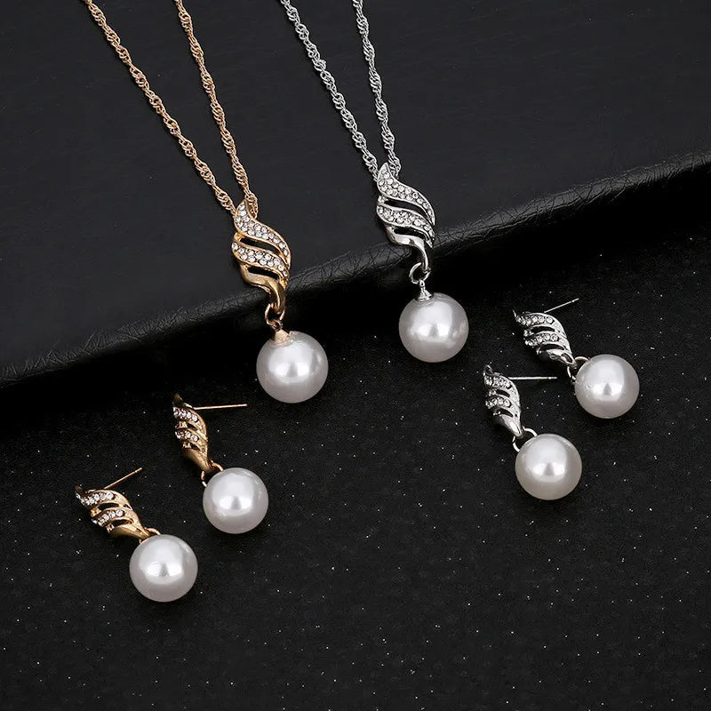 Luxury Pearl & Rhinestone Bridal Jewelry Set