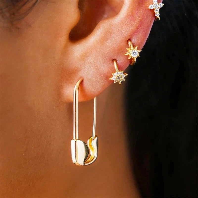 Minimalist Safety Pin Earrings - U-Shaped Gold Lock