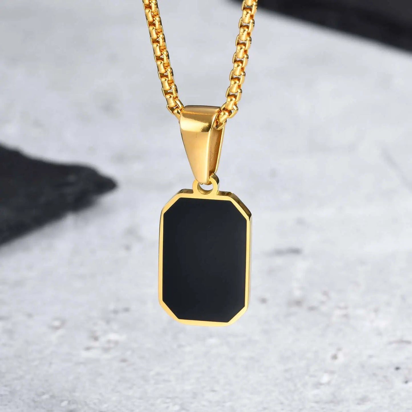 Casual Men's Geometric Square Necklace - Black Enamel Rectangle