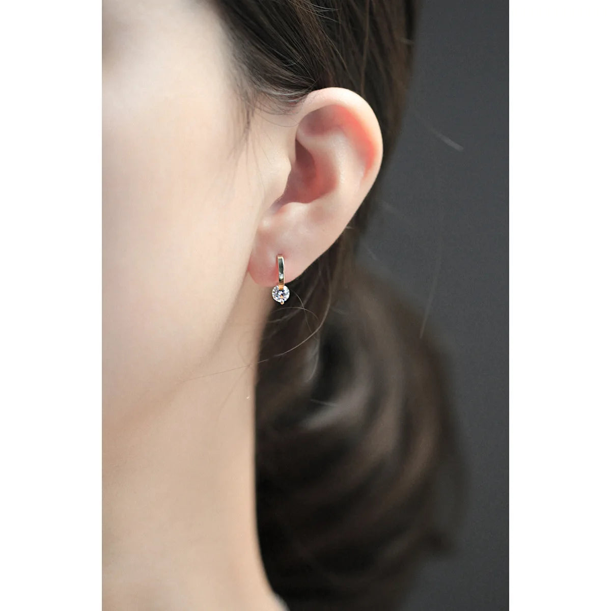925 Silver Needle Shiny Zircon Stud Earrings - Gold Plating