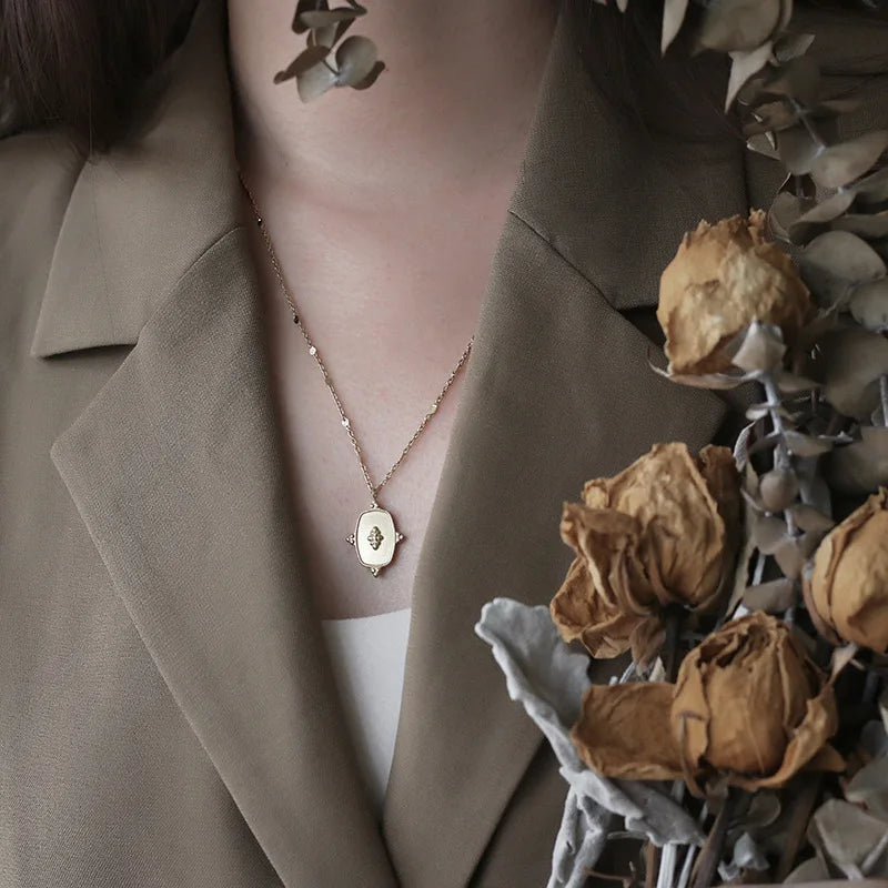 Jade Rabbit White Shell Necklace - 18K Gold Moon Pendant