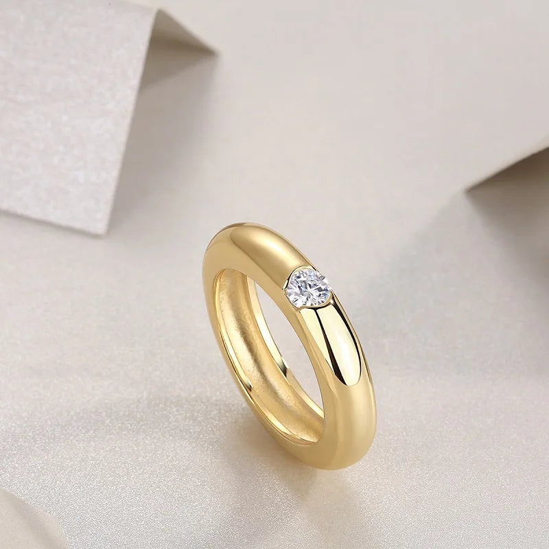 18K Gold Plated Moissanite Ring - Minimalist Band