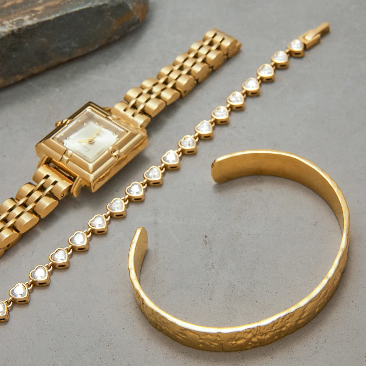 Uworld Heart Zircon Bracelet - Square Geometric Wide Face