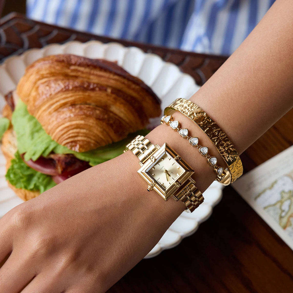 Uworld Heart Zircon Bracelet - Square Geometric Wide Face