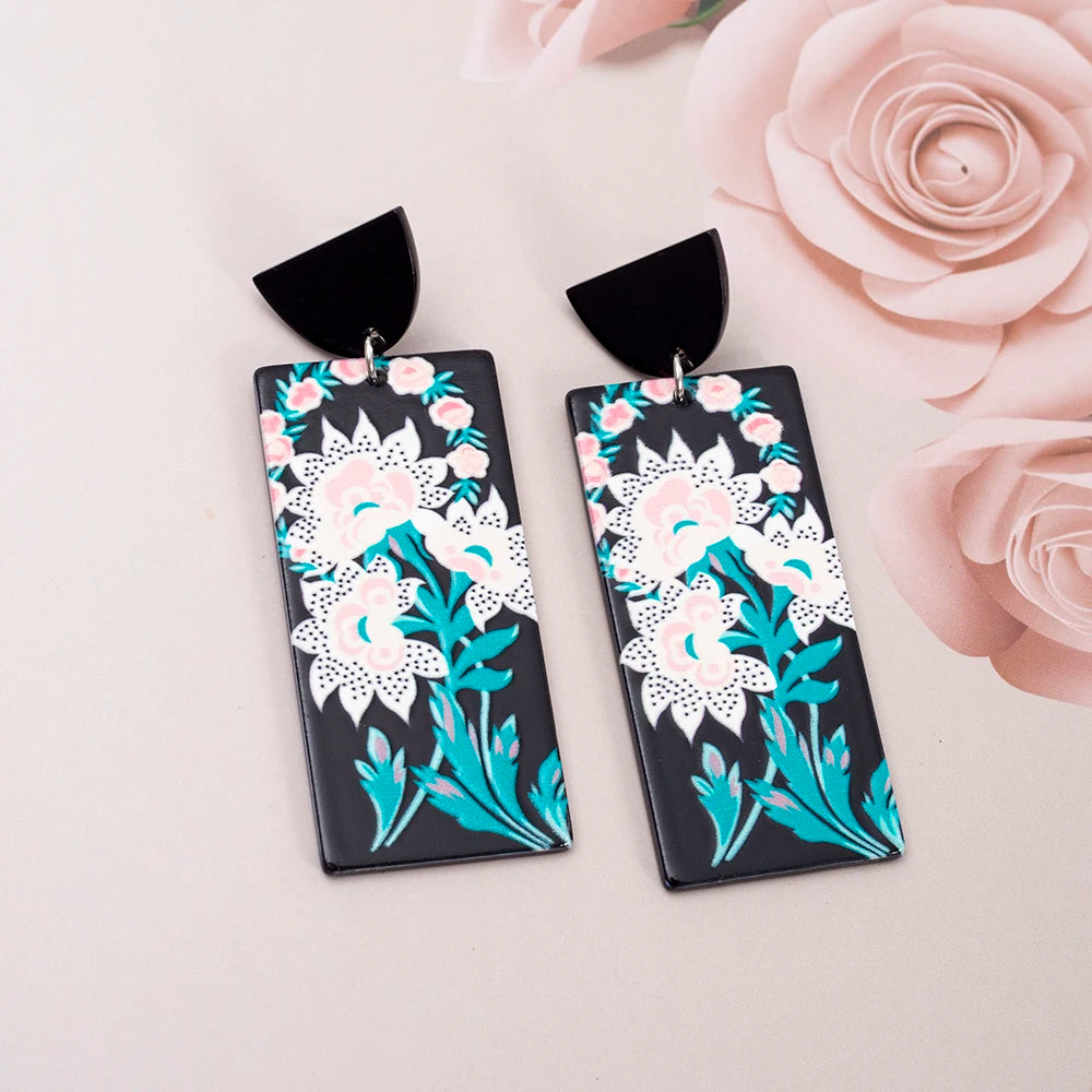 Black Acrylic 3D Flower Earrings - 2026 Vintage Elegant