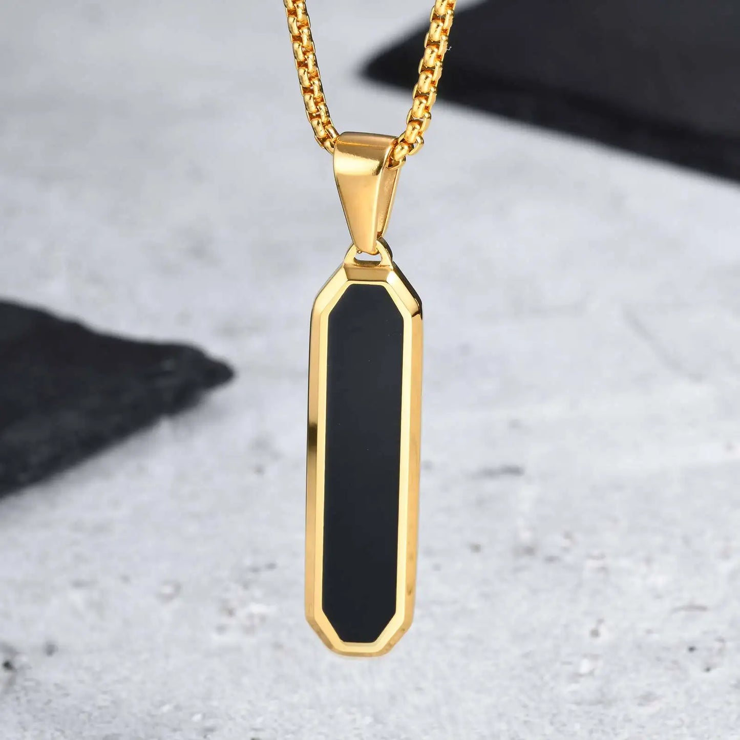 Casual Men's Geometric Square Necklace - Black Enamel Rectangle