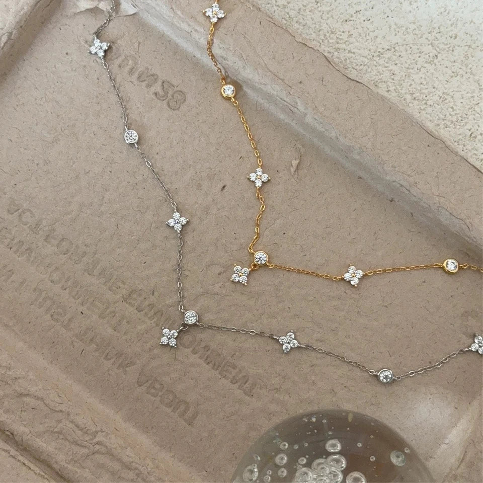 Yupsk Zircon Four-Leaf Flower Necklace - Light Luxury Choker