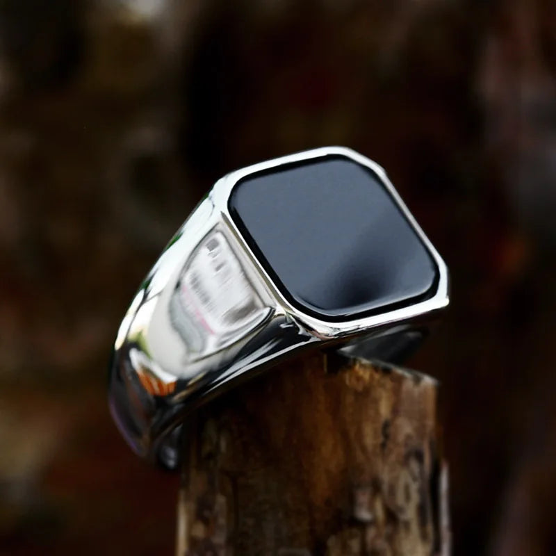 Retro Black Onyx Ring - Flat Square Designer Band
