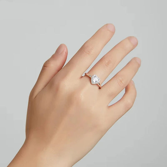 BAMOER 925 Silver Bright Love Ring - Dazzling Heart Crystal