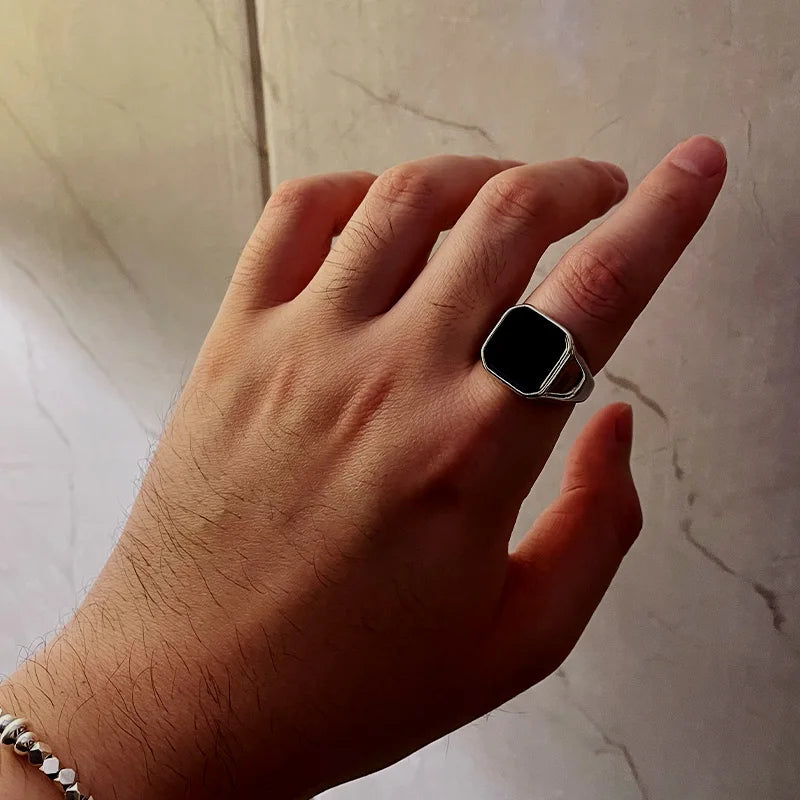 Retro Black Onyx Ring - Flat Square Designer Band