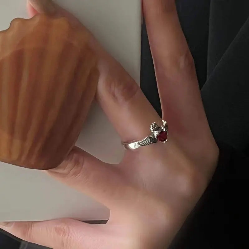 925 Silver Heart Ring - Red Zircon Luxury