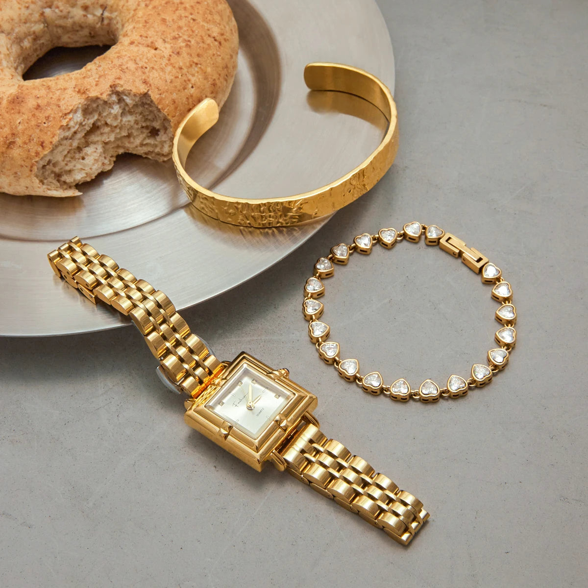 Uworld Heart Zircon Bracelet - Square Geometric Wide Face