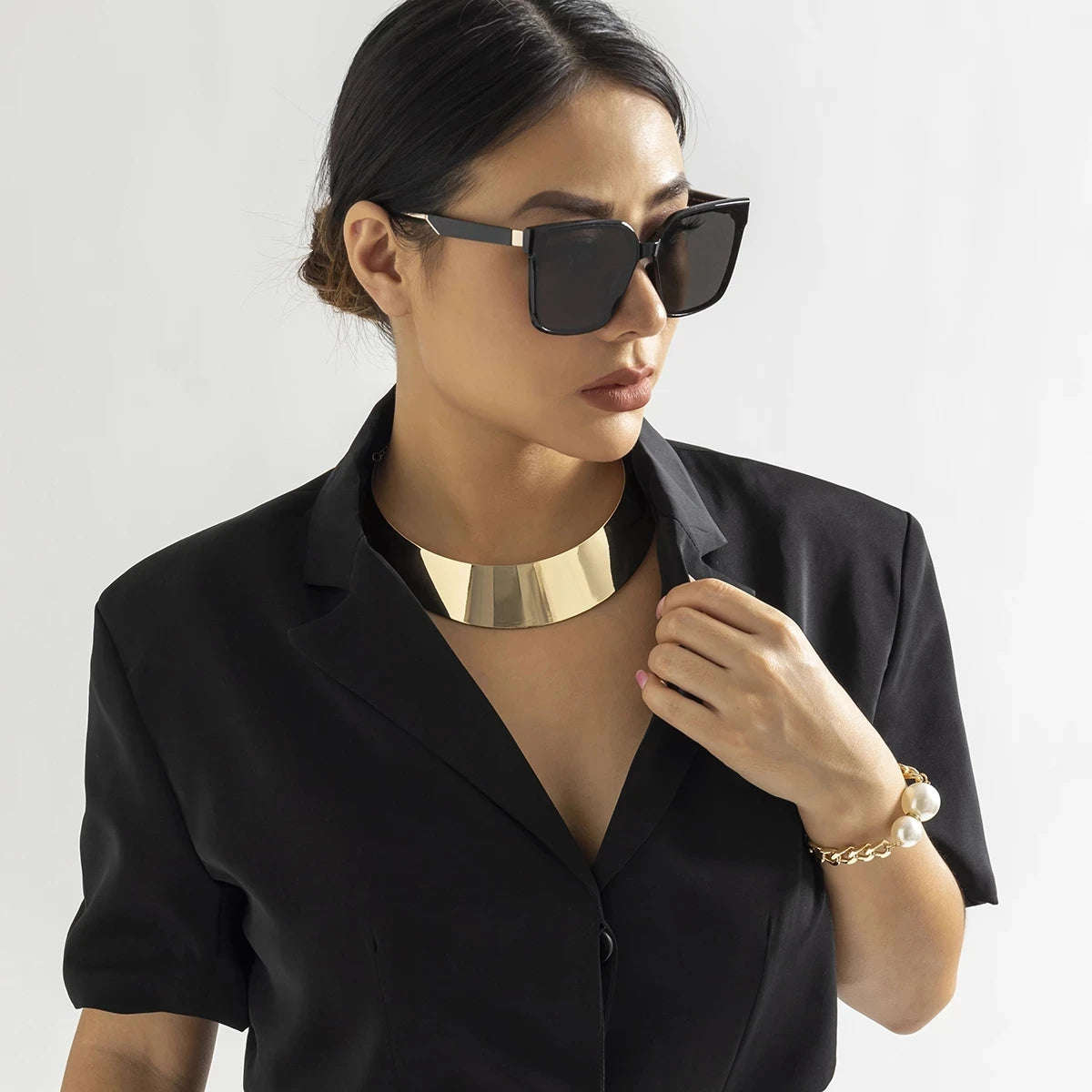 Exaggerated Chunky Metal Torque Choker - Punk Gold Wide Chain